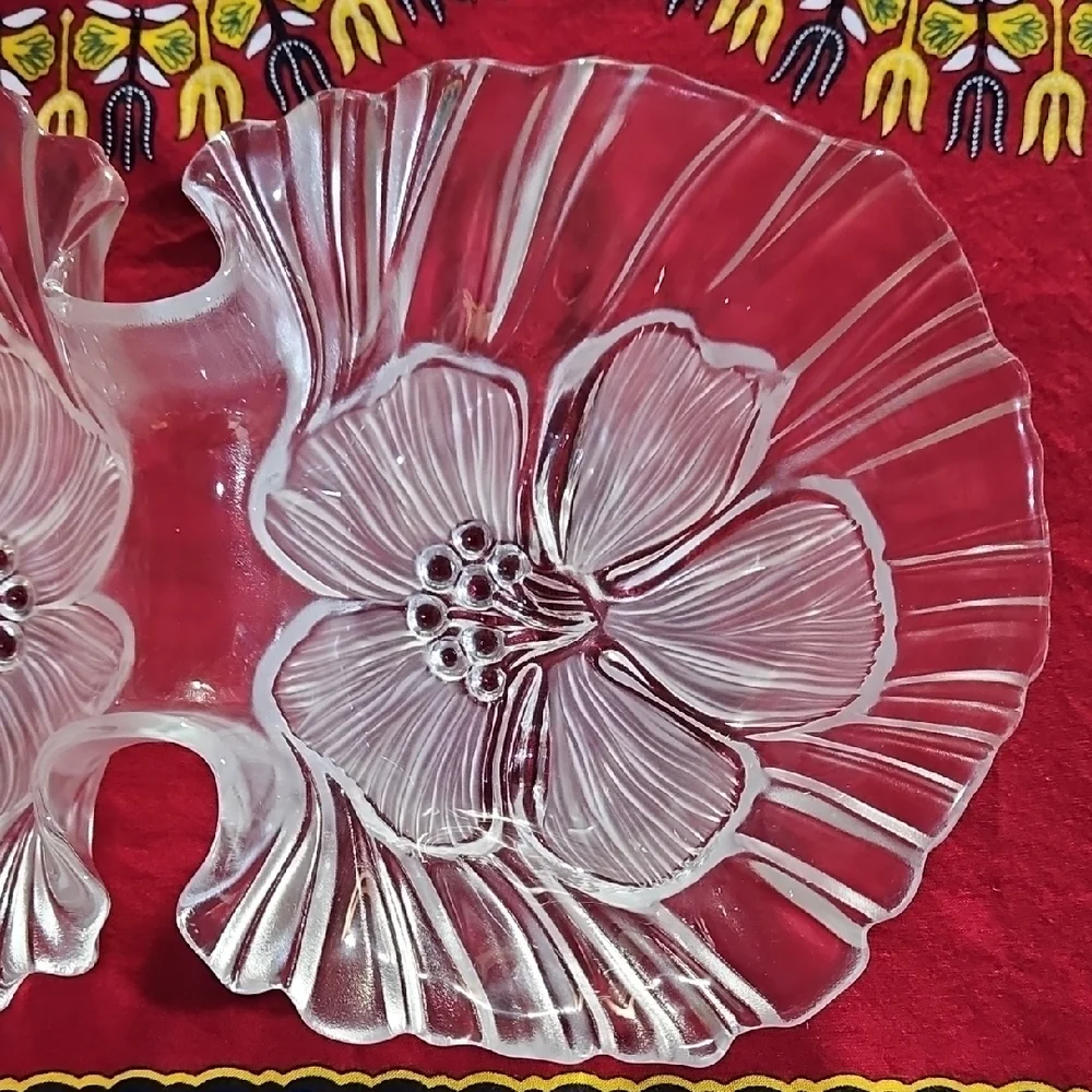 VTG Mikasa Germany Hibiscus Clear Frosted Glass Divided Dish